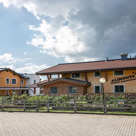 Alimonte Romantic Appartements Sankt Johann in Tirol Buitenkant foto